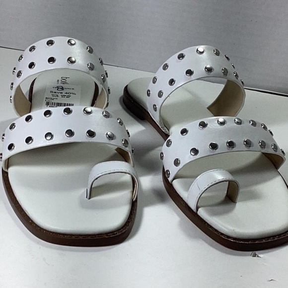 Botkier Woman’s Zeyda White Sandal - Picture 2 of 6